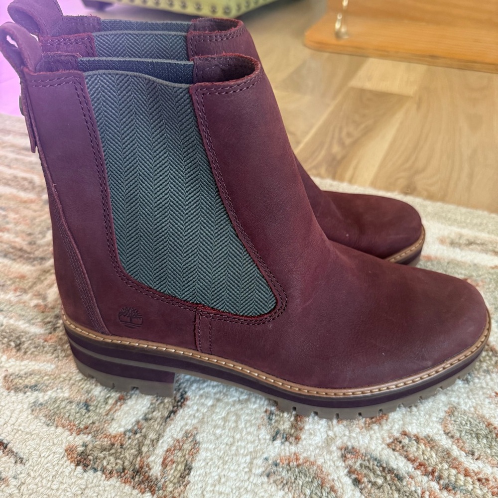 Timberland Maroon Leather Chelsea Boots - Picture 2 of 6